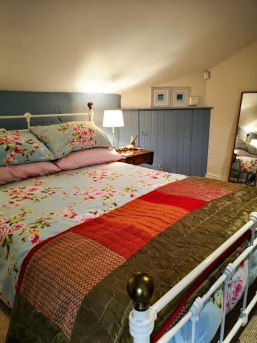 Riverside Cottage At Logwood Mill Ballyclare Bagian luar foto